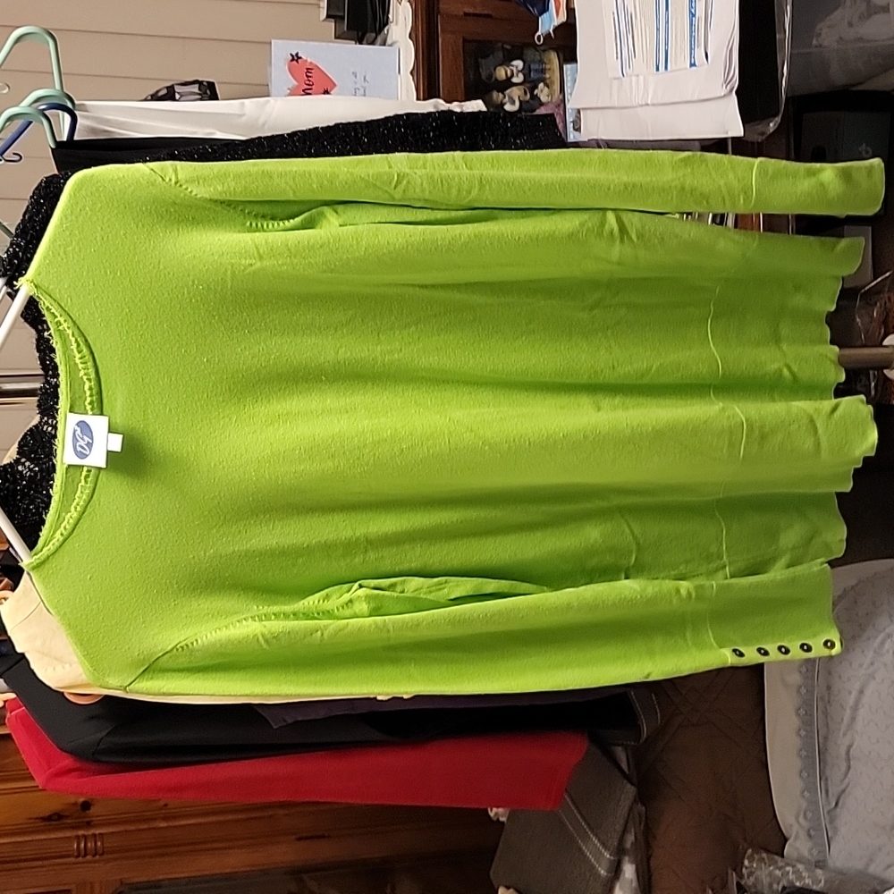 Women's Top